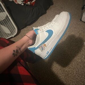 Nike White and Blue Air Sneakers Looney Tune